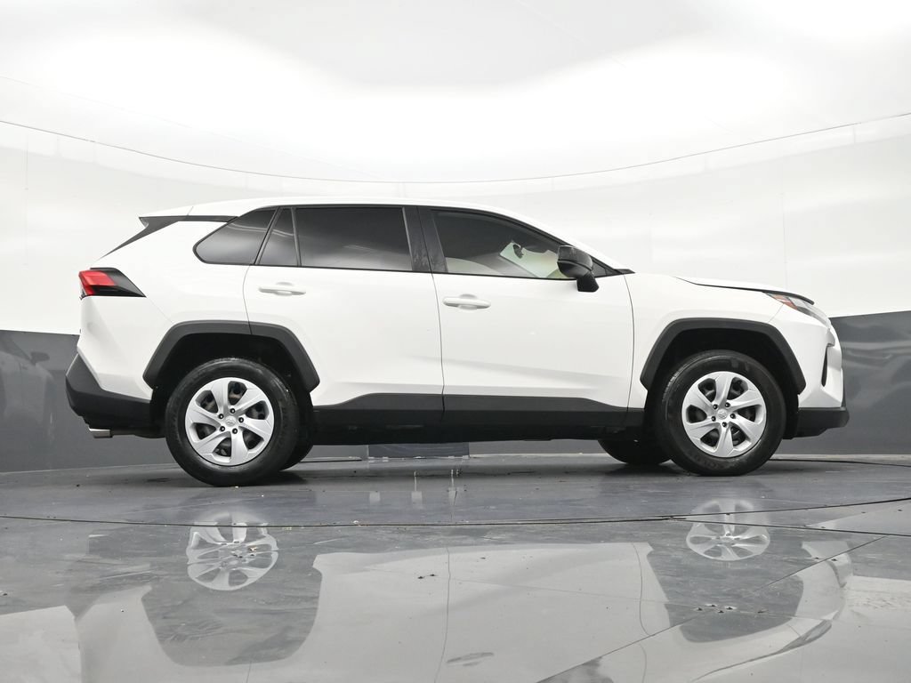 Used 2023 Toyota RAV4 LE FWD image 23