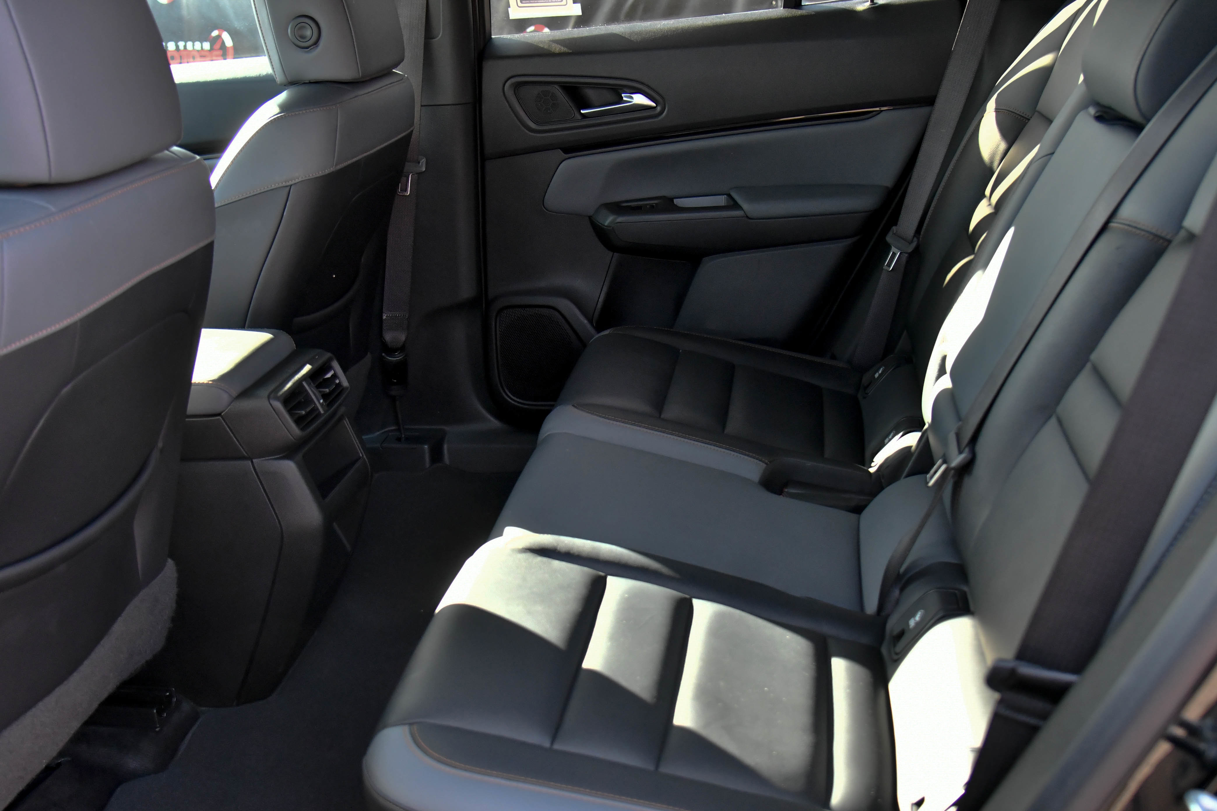 Used 2024 Honda Prologue Touring image 40