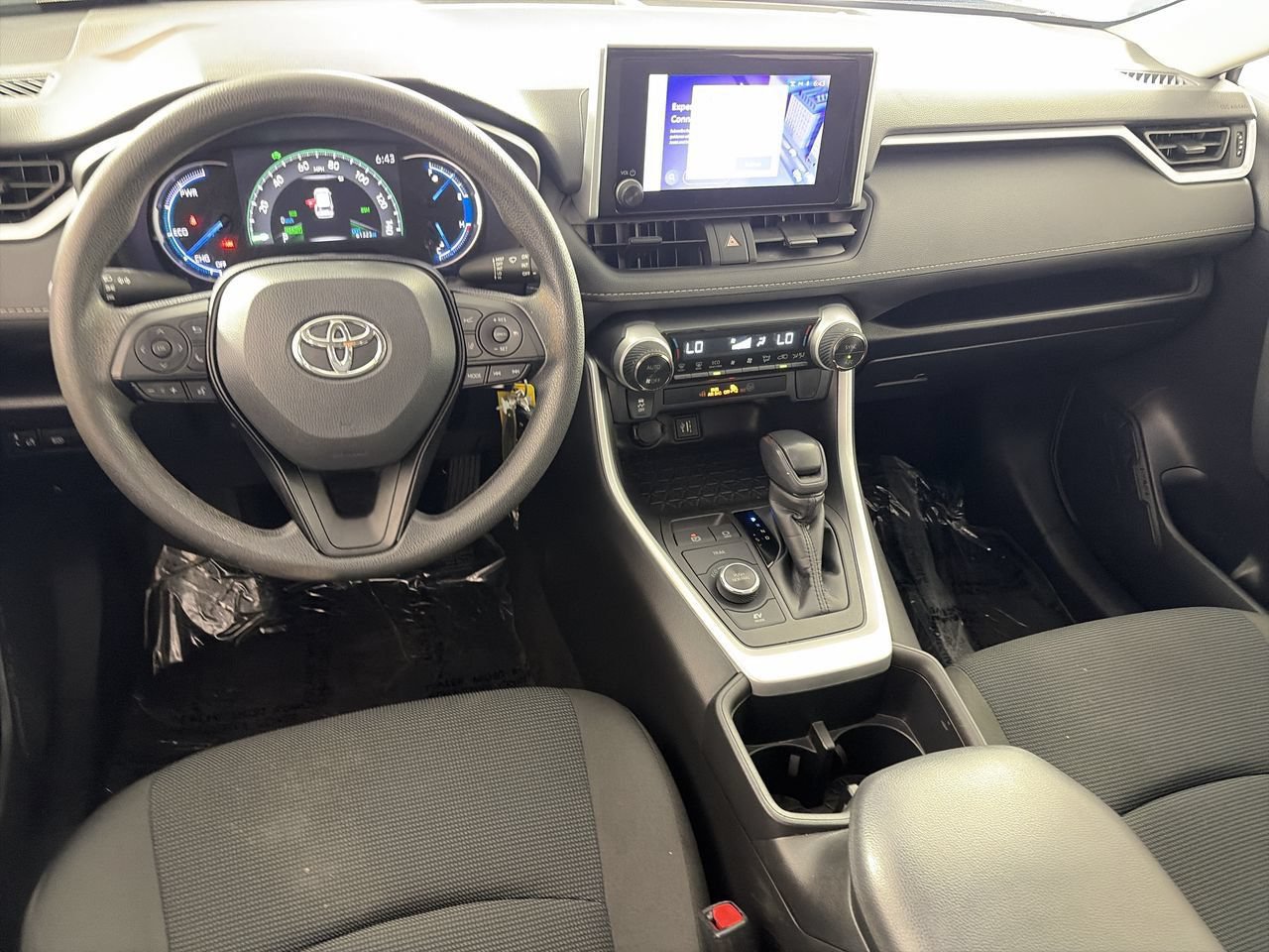 Used 2023 Toyota RAV4 LE AWD/4WD image 20