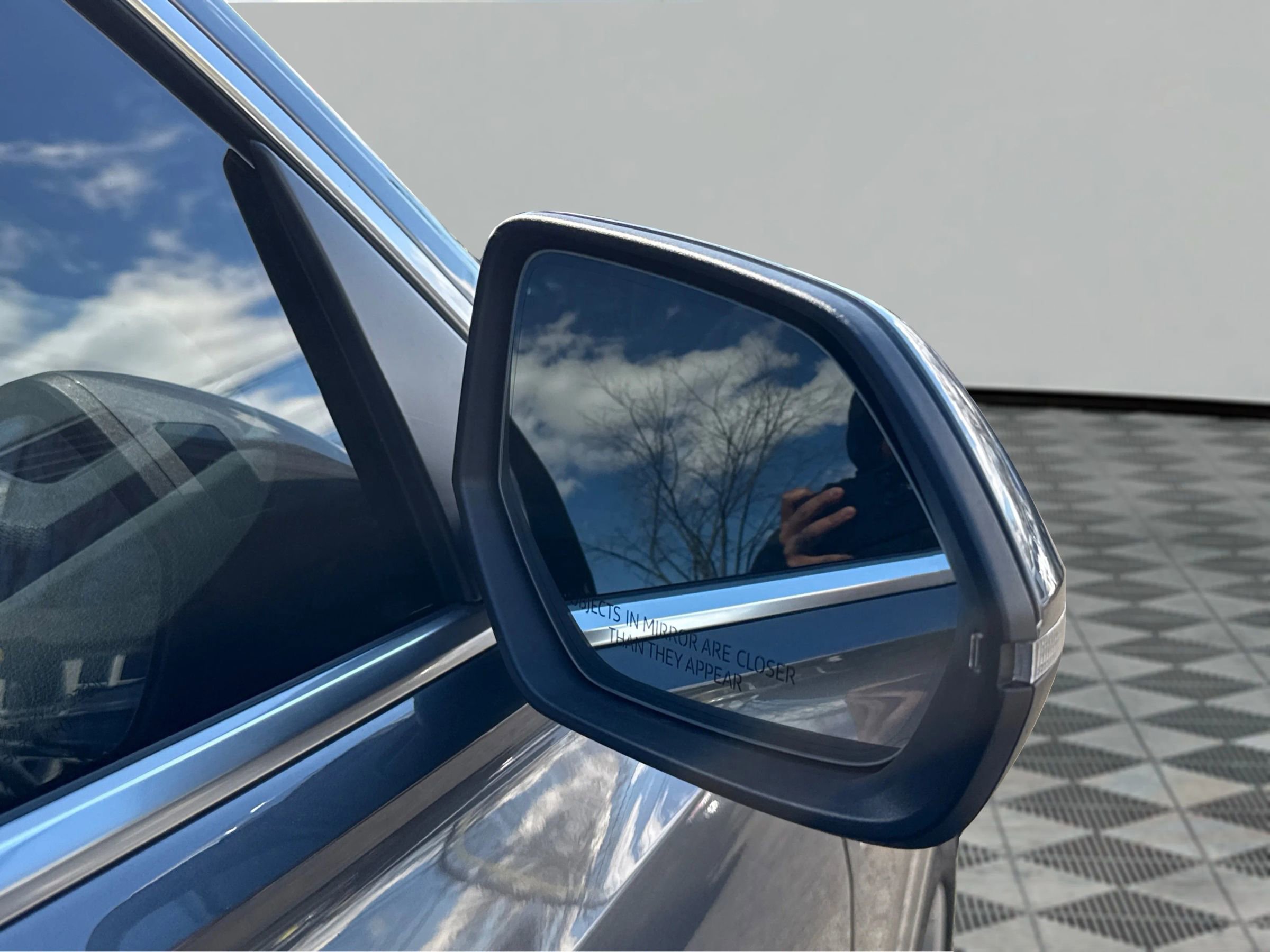 Used 2019 Audi Q8 Premium Plus image 28