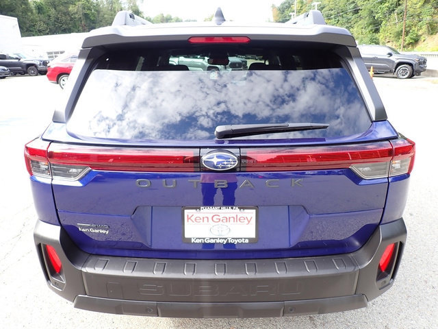Used 2026 Subaru Outback Premium AWD/4WD image 5