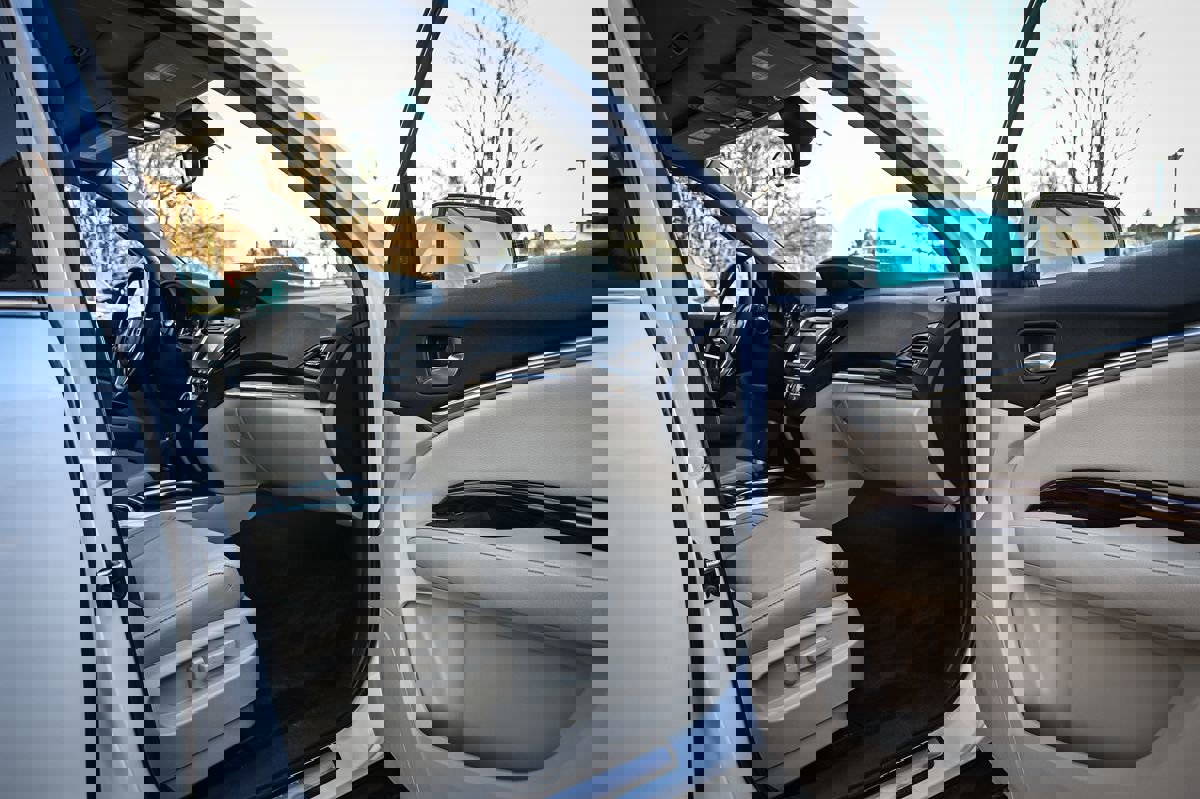 Used 2014 Acura MDX SH-AWD w/ Technology Package image 16