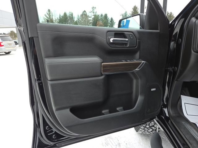 Used 2022 Chevrolet Silverado 1500 LT Trail Boss w/ Convenience Package II image 48