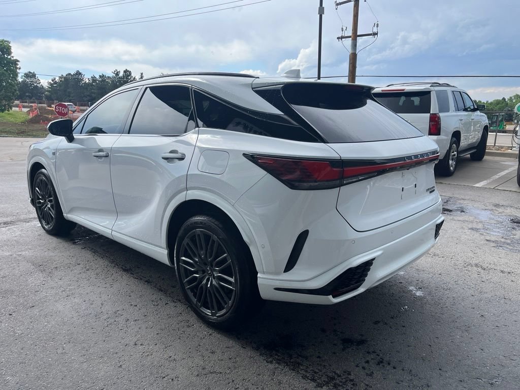 Used 2023 Lexus RX 500h F Sport w/ Accessory Package (Z1) AWD/4WD image 4
