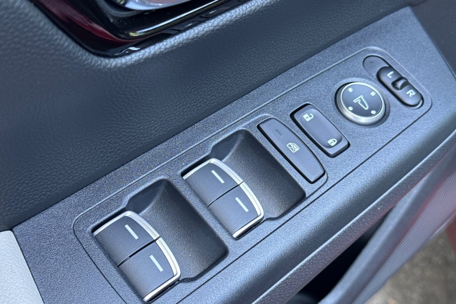 New 2026 Honda CR-V EX-L image 13