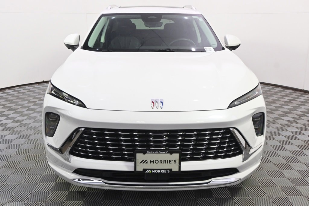 Used 2024 Buick Envision Avenir image 10