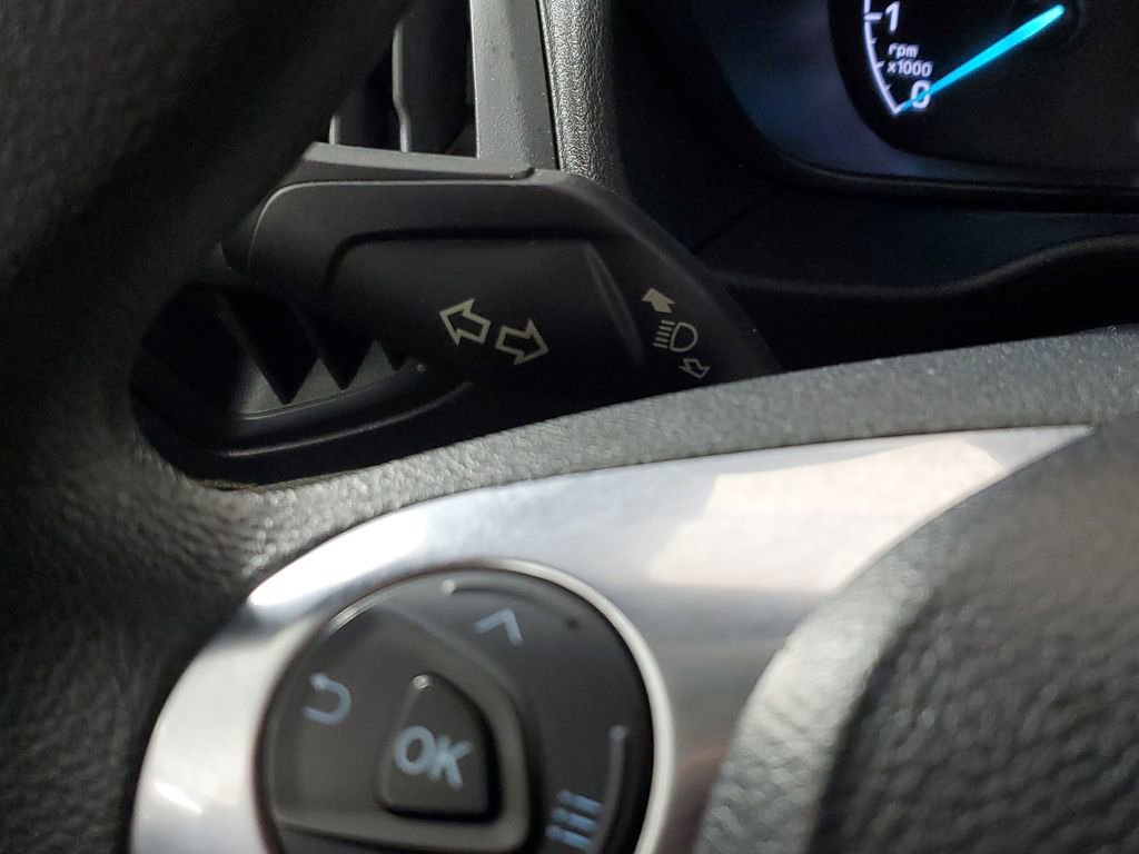 Used 2022 Ford Transit Connect XL image 17