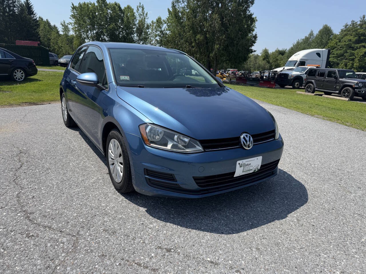 Used 2015 Volkswagen Golf Launch Edition FWD image 7
