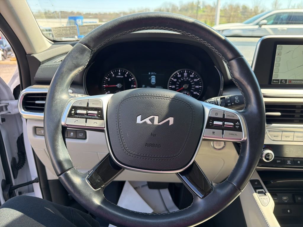Certified 2022 Kia Telluride EX w/ EX Premium Package image 16