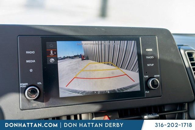 Used 2024 Kia Sportage LX image 17