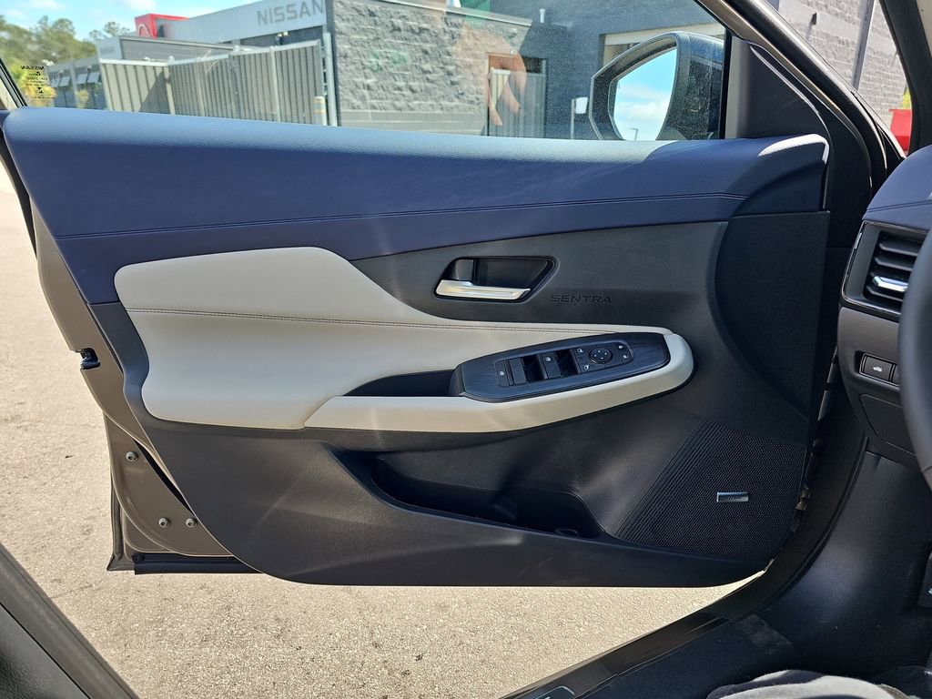 New 2026 Nissan Sentra SL w/ Floor Mat Package image 30