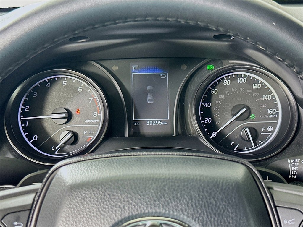 Used 2024 Toyota Camry SE image 24