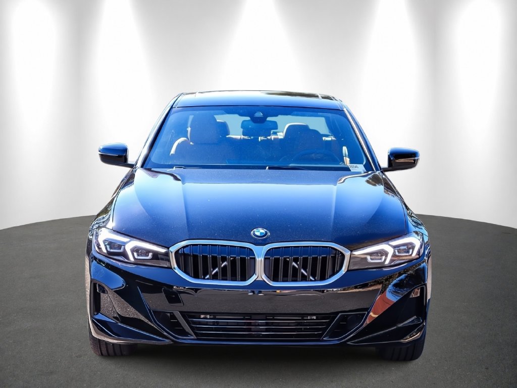 New 2026 BMW 330i Sedan w/ Convenience Package RWD image 2