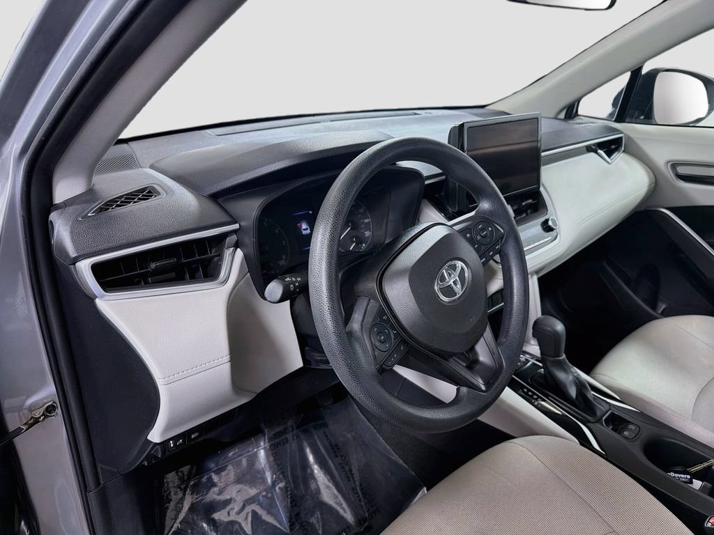 Used 2024 Toyota Corolla Cross L AWD/4WD image 11