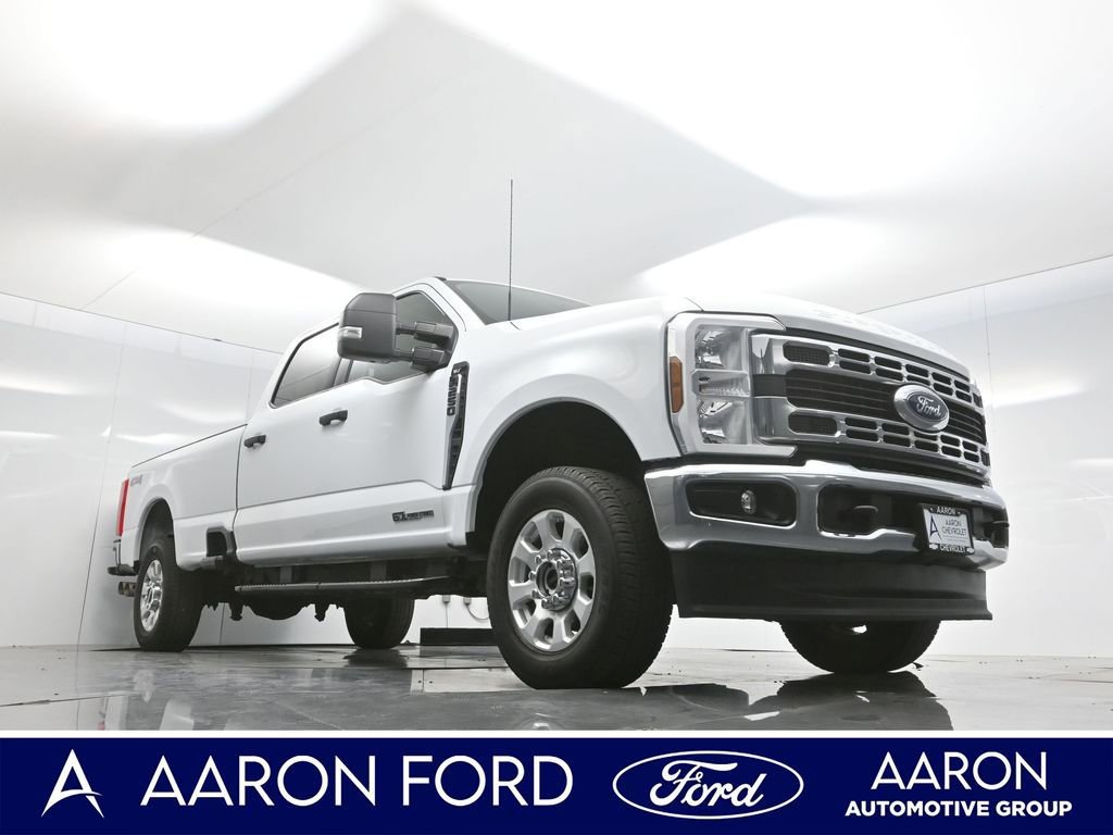 Used 2024 Ford F250 XLT image 3