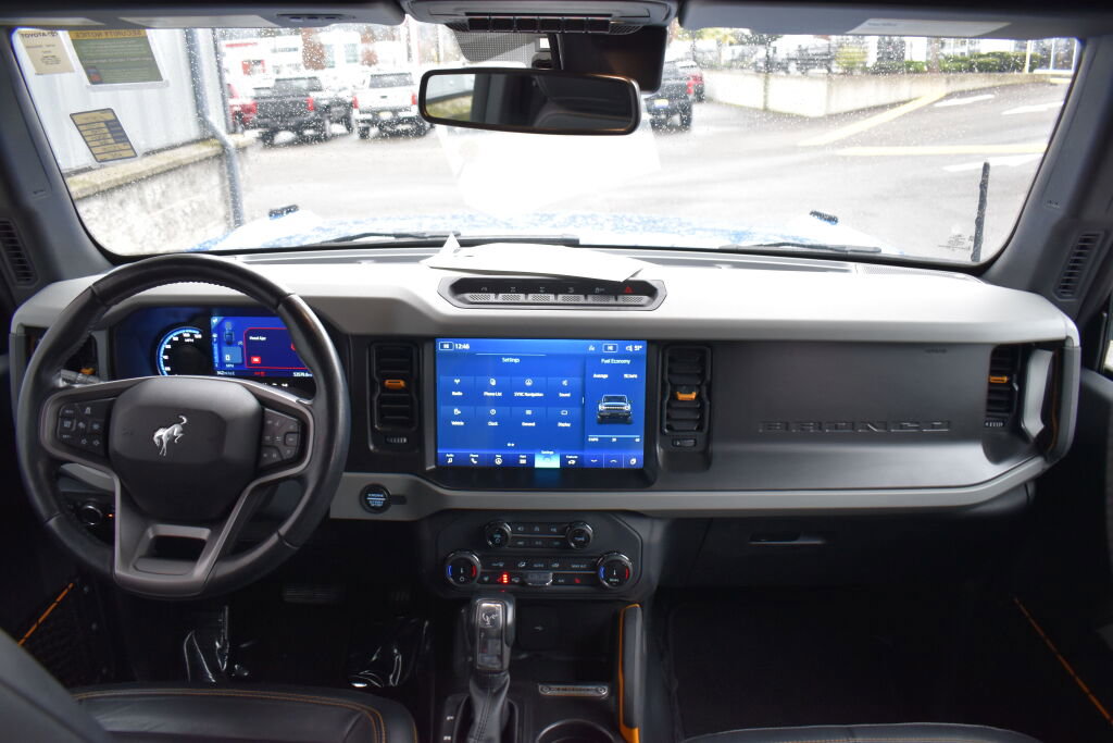 Used 2022 Ford Bronco Badlands image 26