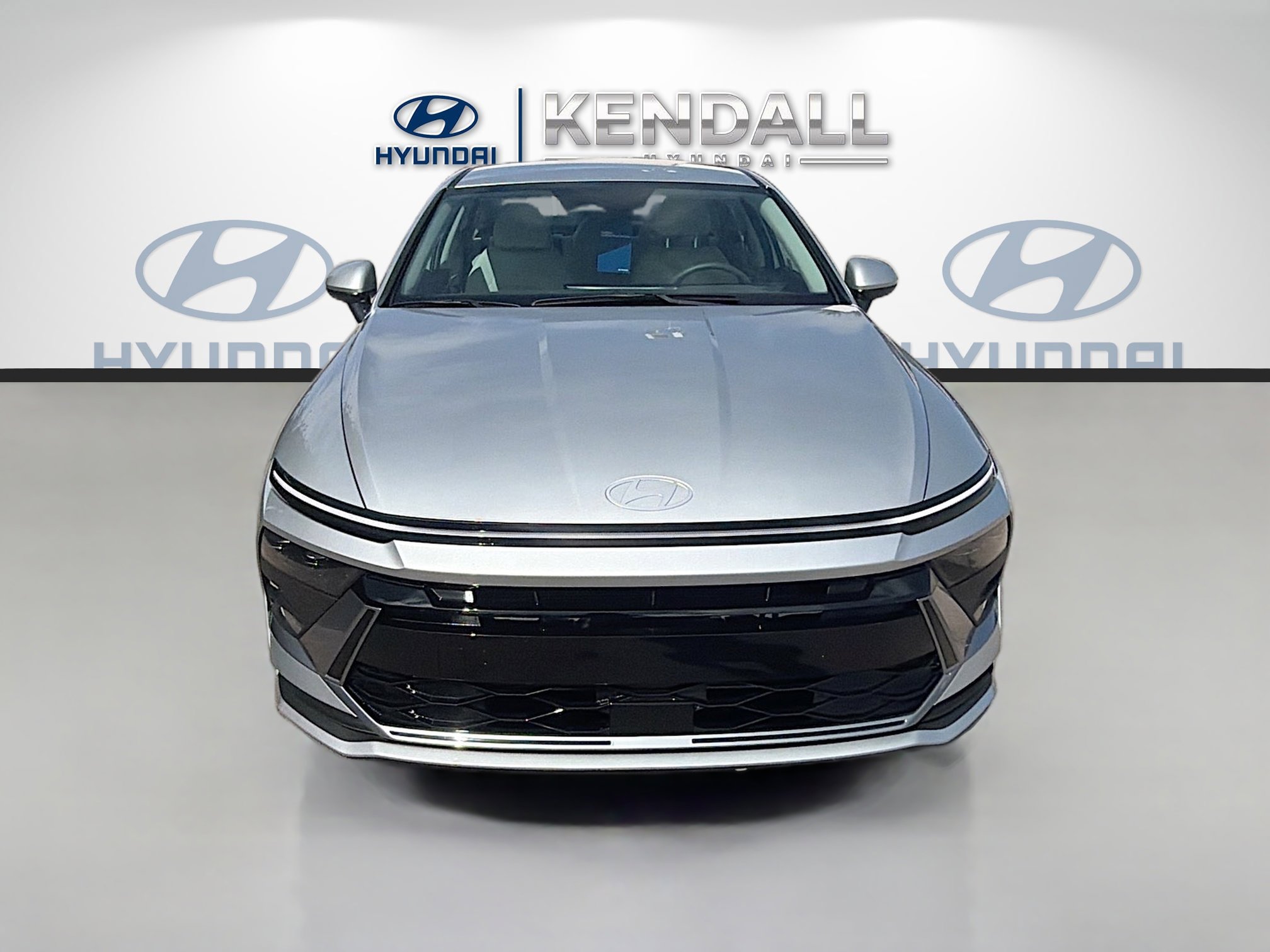 Certified 2025 Hyundai Sonata SE image 2