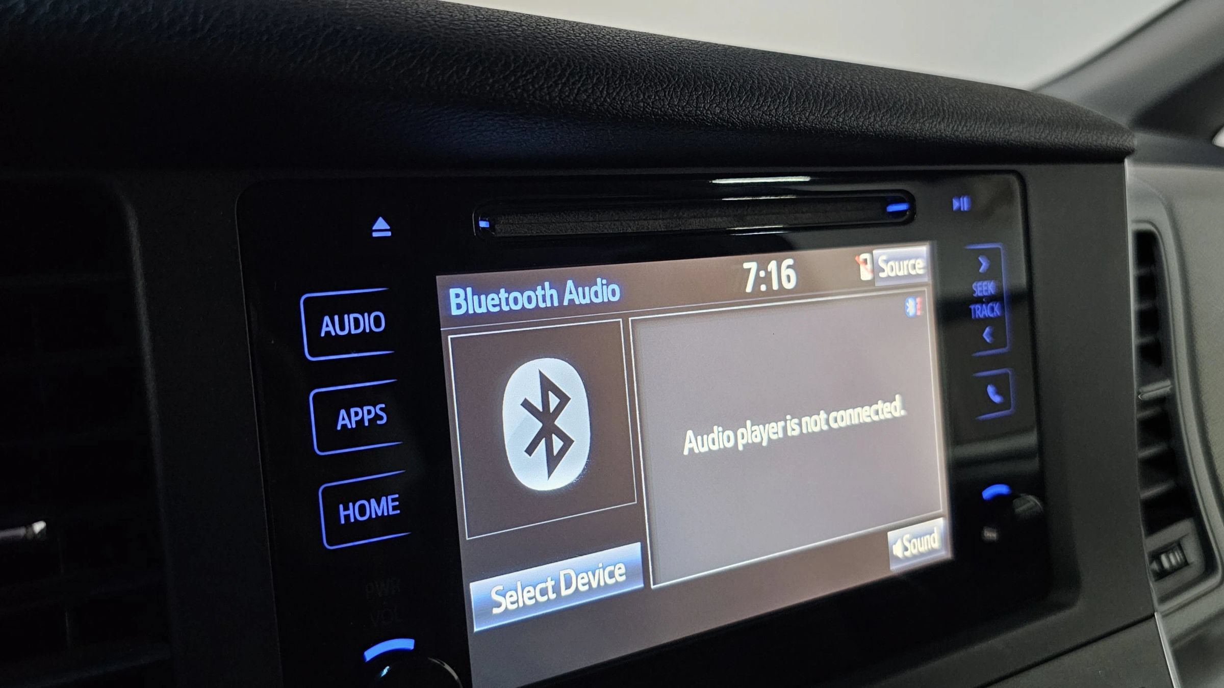 Used 2016 Toyota Sienna LE FWD image 30