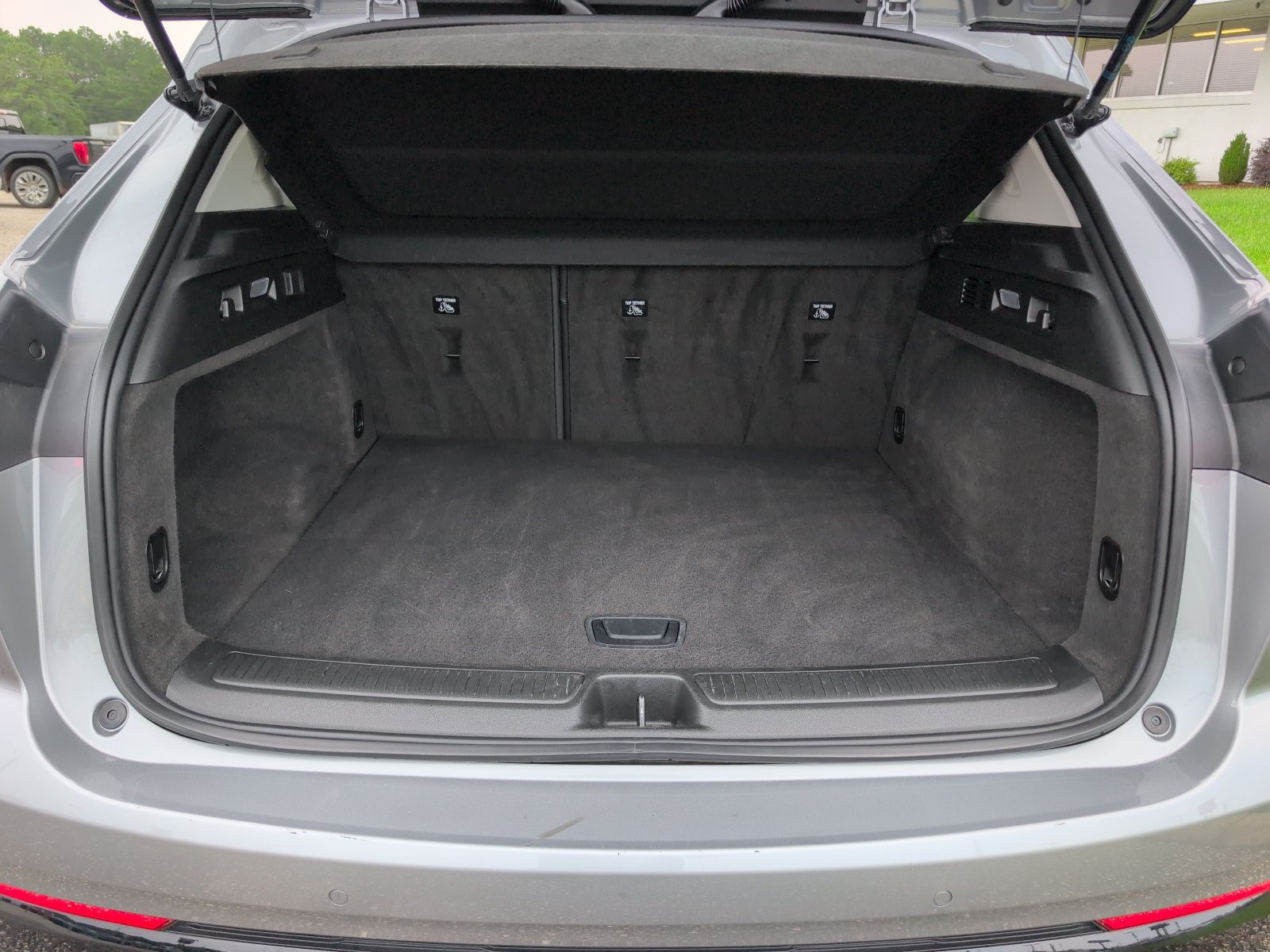 Used 2025 Buick Envision Sport Touring AWD/4WD image 5