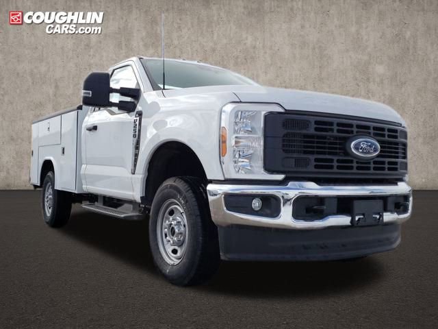 New 2026 Ford F250 XL w/ XL Chrome Package image 1