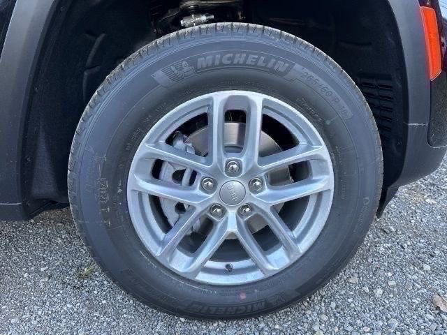 New 2025 Jeep Grand Cherokee Laredo X image 27