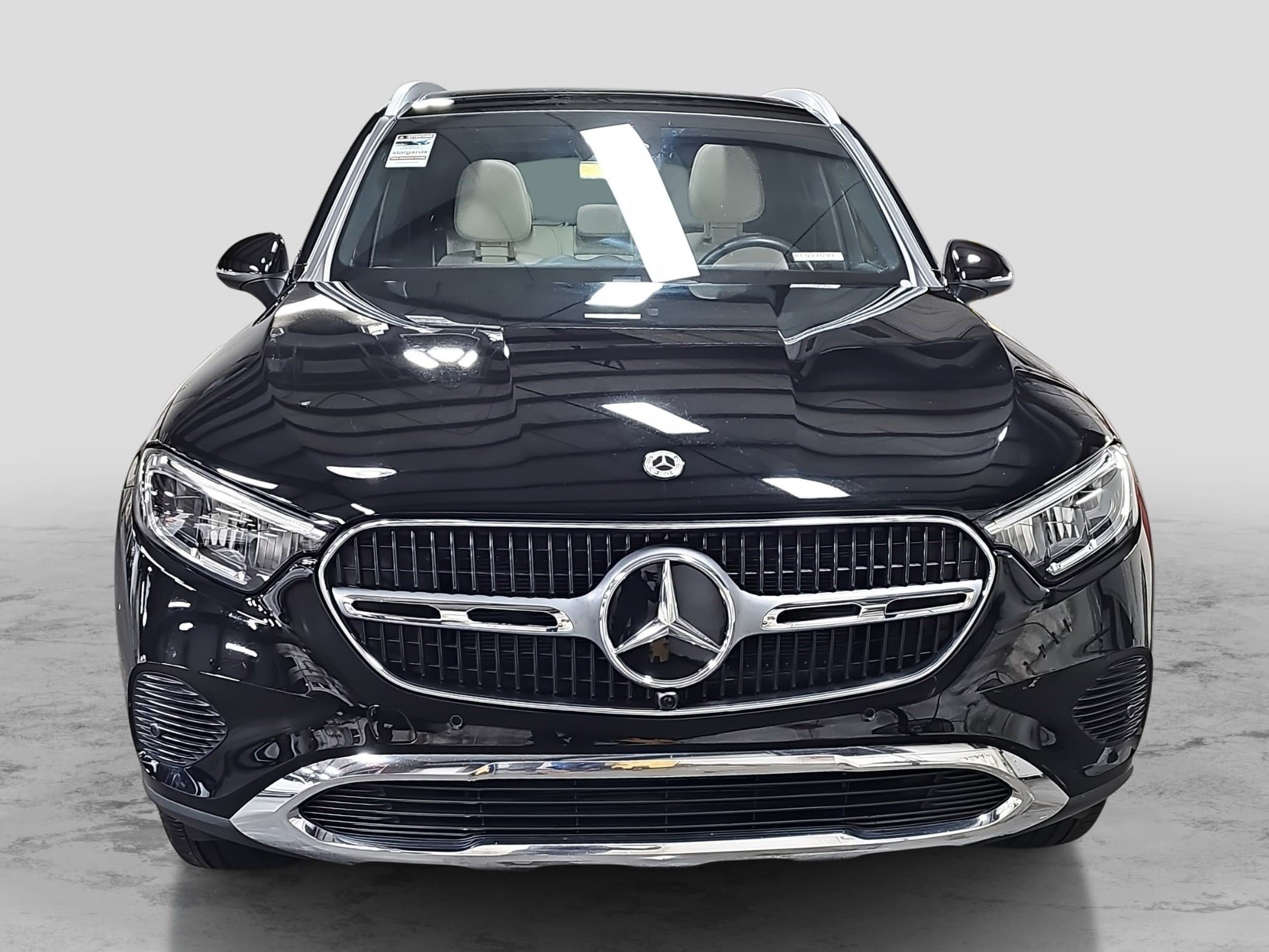 Certified 2024 Mercedes-Benz GLC 300 4MATIC image 2