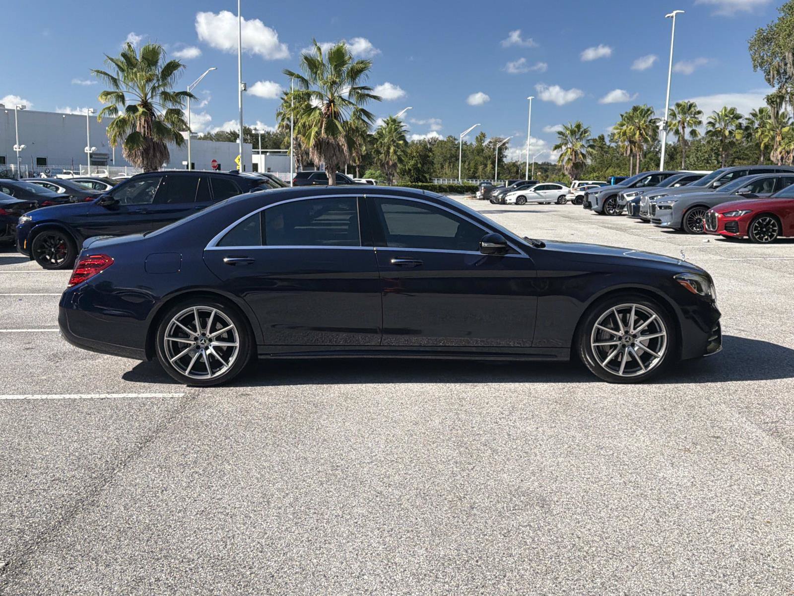 Used 2020 Mercedes-Benz S 560 Sedan image 2