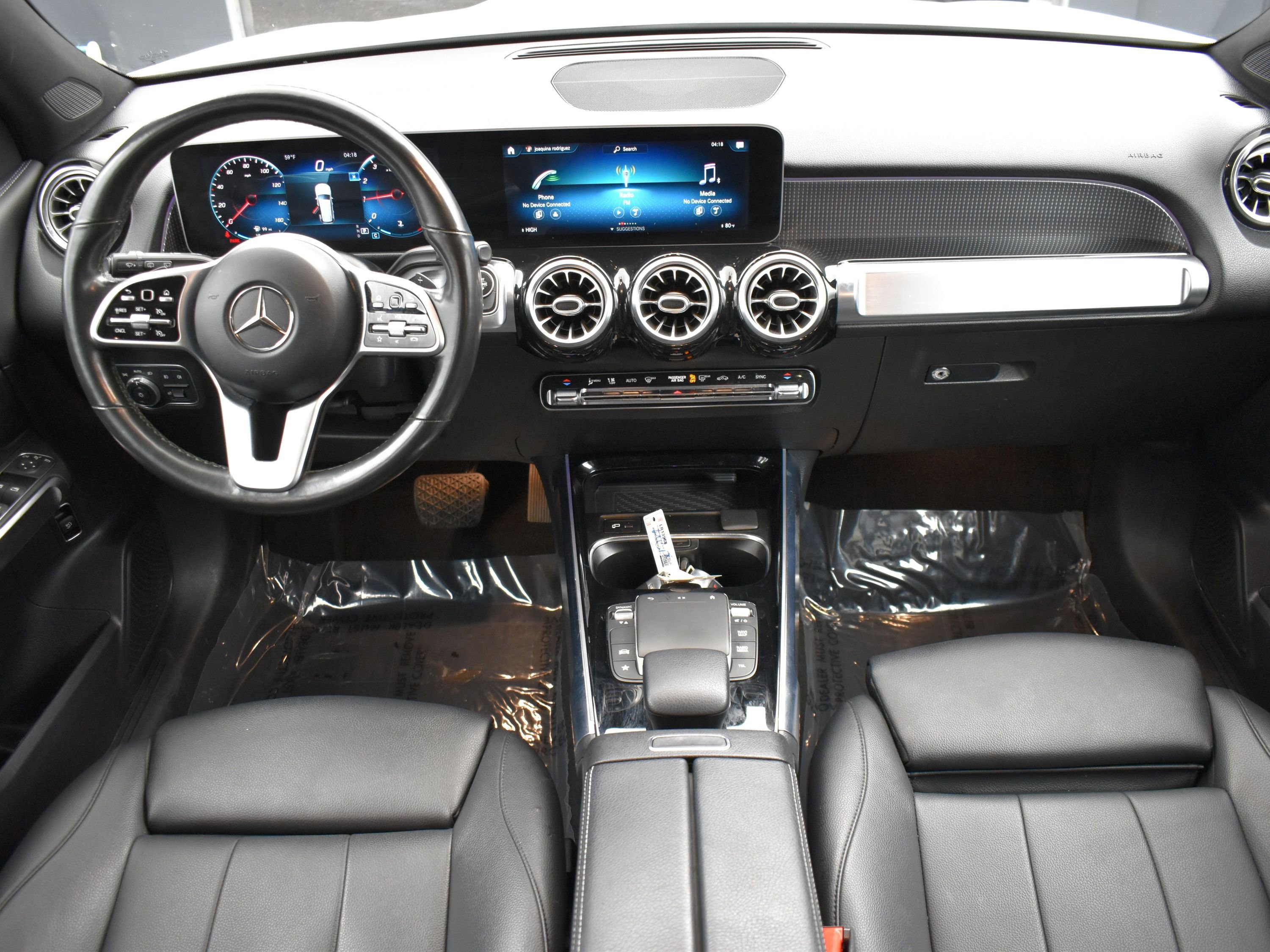 Used 2021 Mercedes-Benz GLB 250 4MATIC w/ Premium Package image 12