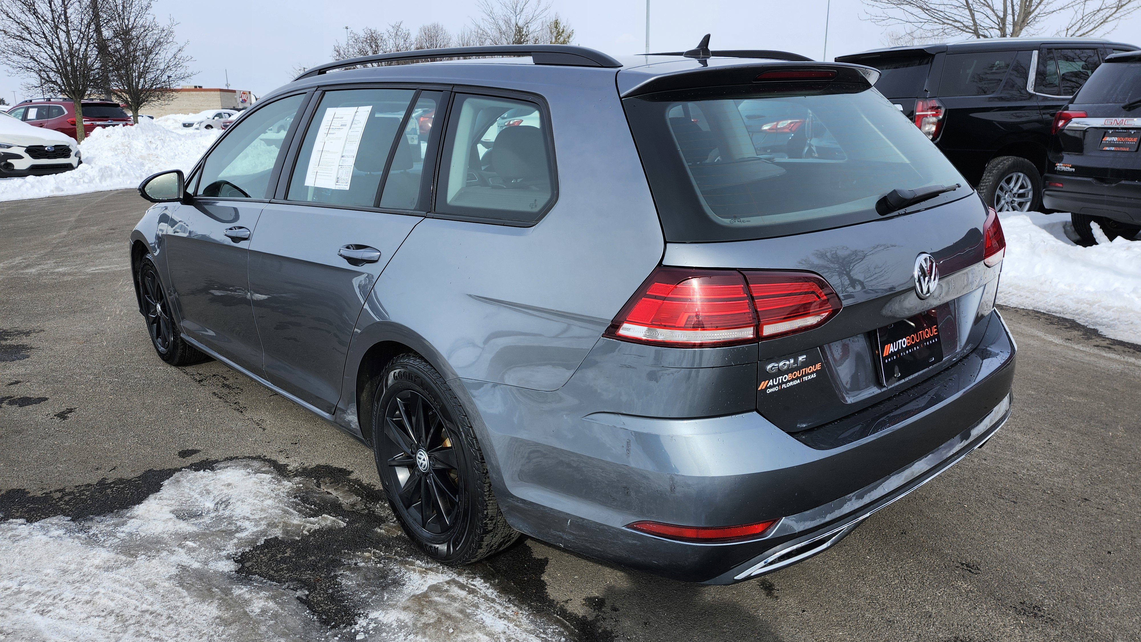 Used 2019 Volkswagen Golf S w/ Driver Assistance Package image 13