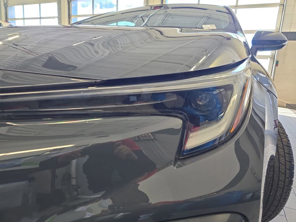 Used 2023 Toyota Corolla SE image 30