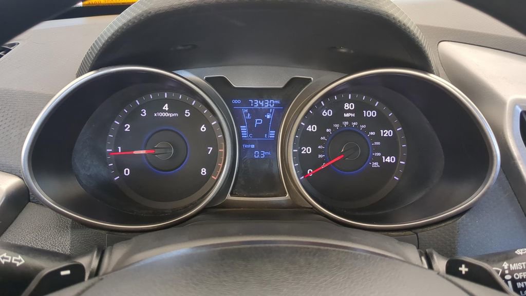 Used 2015 Hyundai Veloster w/ Option Group 02 FWD image 20