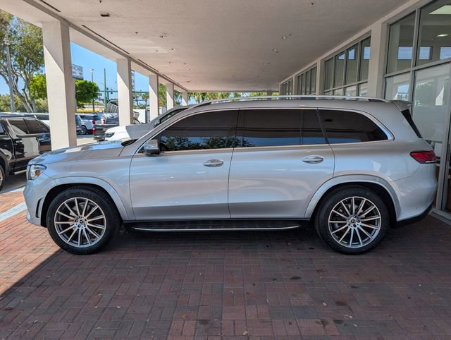 Used 2023 Mercedes-Benz GLS 580 4MATIC image 4