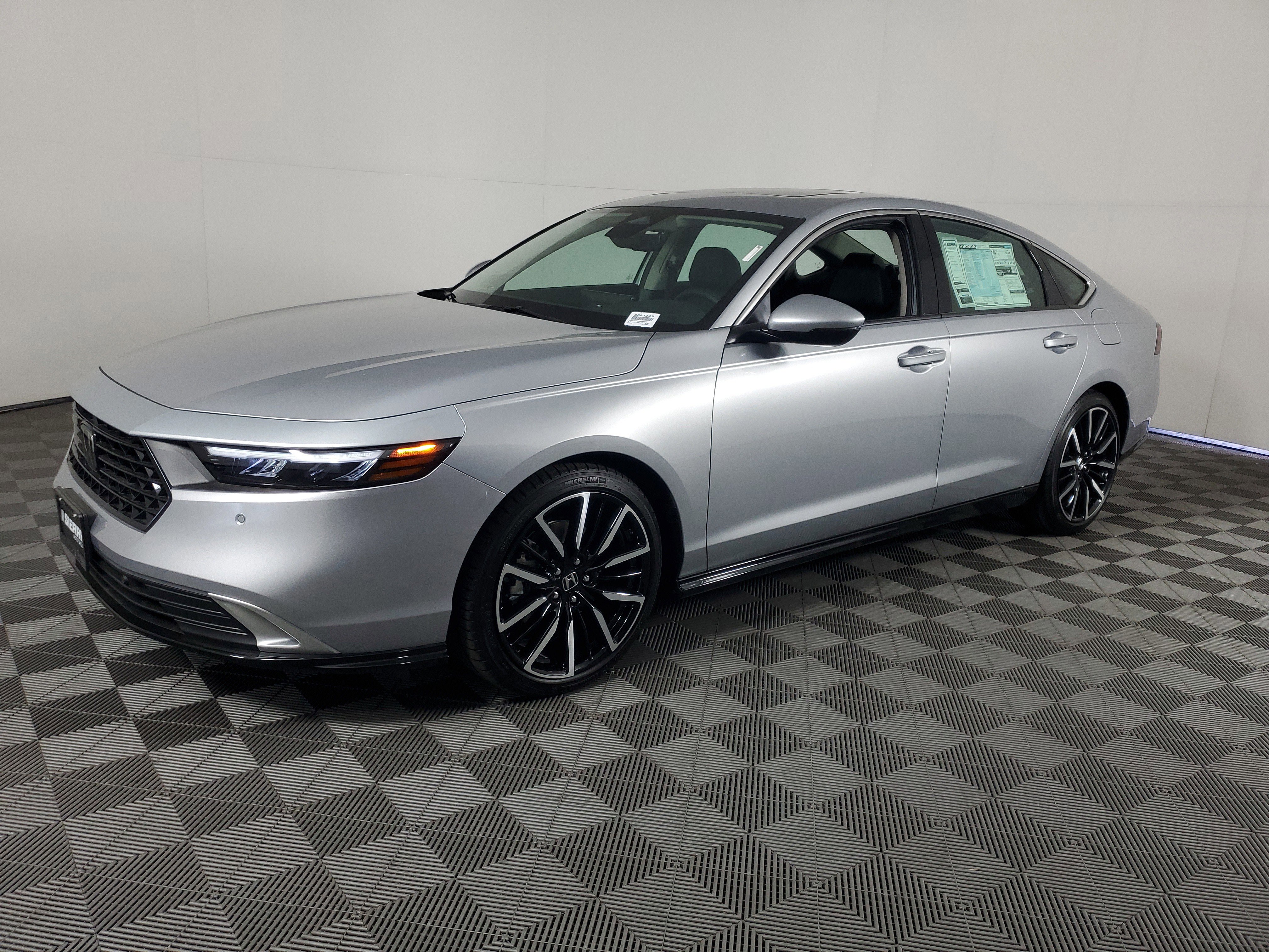New 2025 Honda Accord Touring image 8
