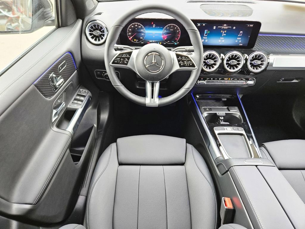New 2026 Mercedes-Benz GLB 250 4MATIC image 10