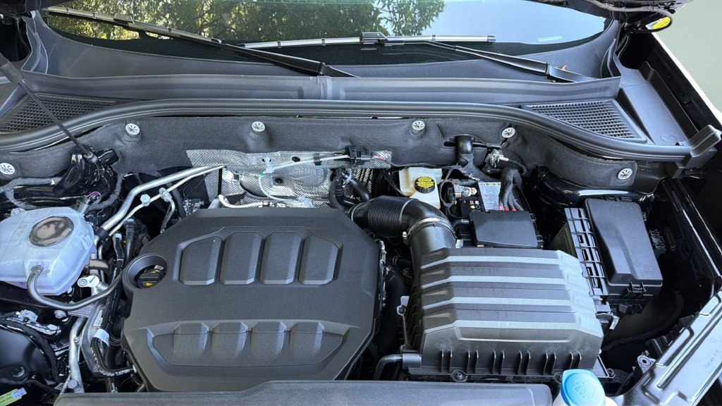 New 2026 Volkswagen Atlas Peak Edition AWD/4WD image 35