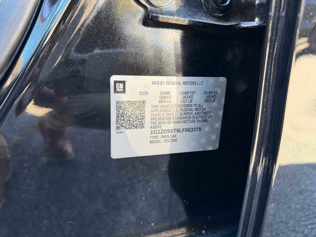 Used 2020 Chevrolet Malibu LT image 32