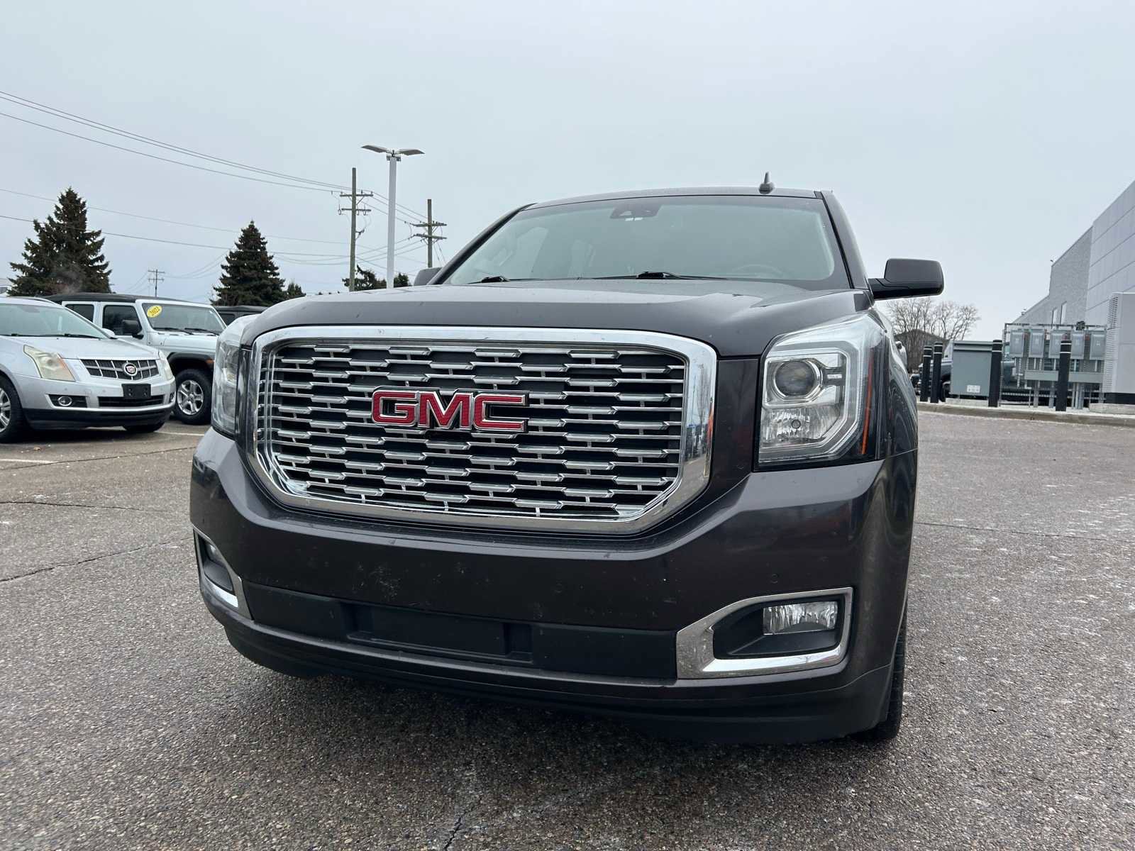 Used 2018 GMC Yukon Denali w/ Open Road Package image 3