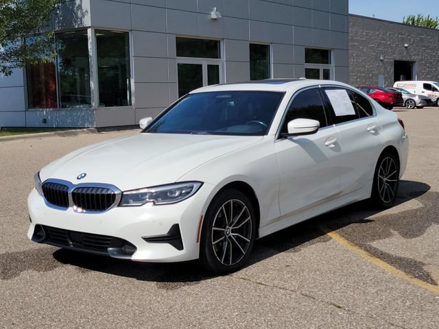 Used 2021 BMW 330i xDrive Sedan w/ Premium Package AWD/4WD image 2