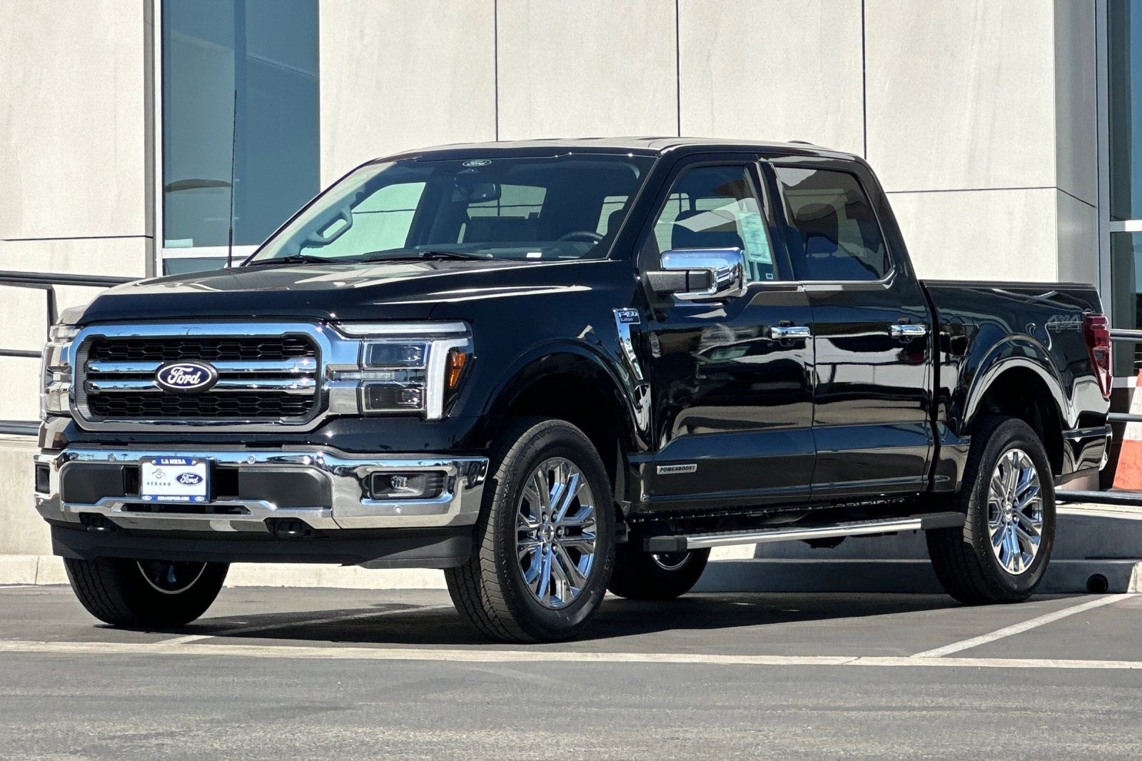 New 2025 Ford F150 Lariat w/ Equipment Group 502A High image 7