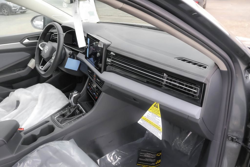 New 2026 Volkswagen Jetta SE FWD image 38