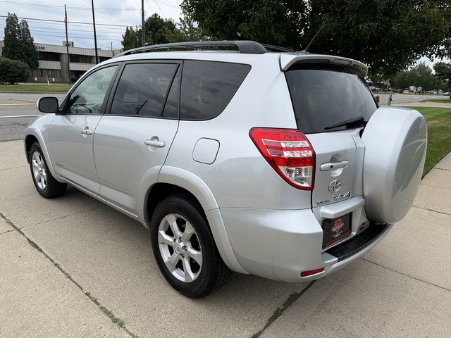 Used 2010 Toyota RAV4 Limited AWD/4WD image 7