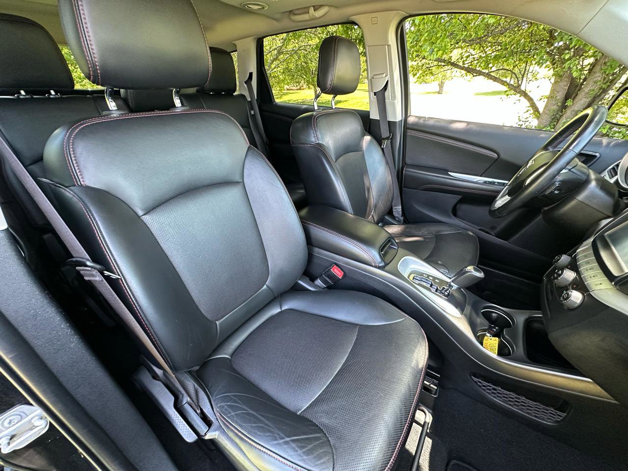 Used 2019 Dodge Journey GT w/ Nav & Sun Group AWD/4WD image 36