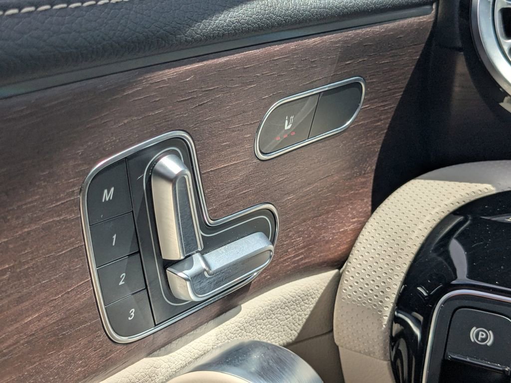 Certified 2023 Mercedes-Benz CLA 250 image 10