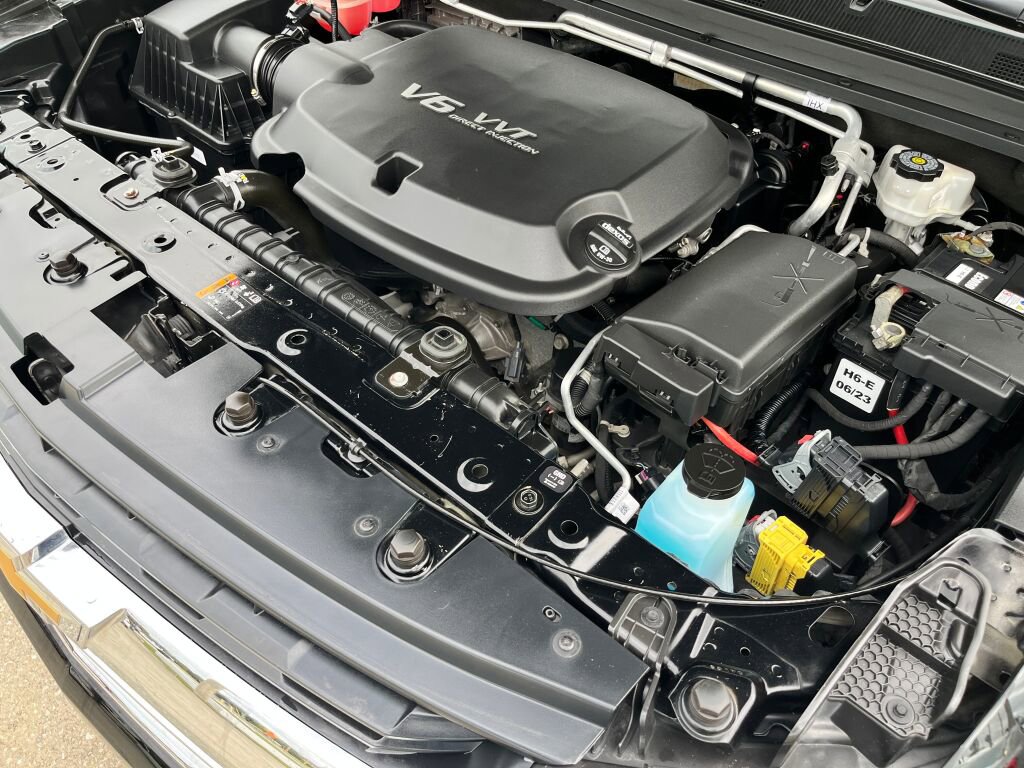 Used 2018 Chevrolet Colorado W/T image 30