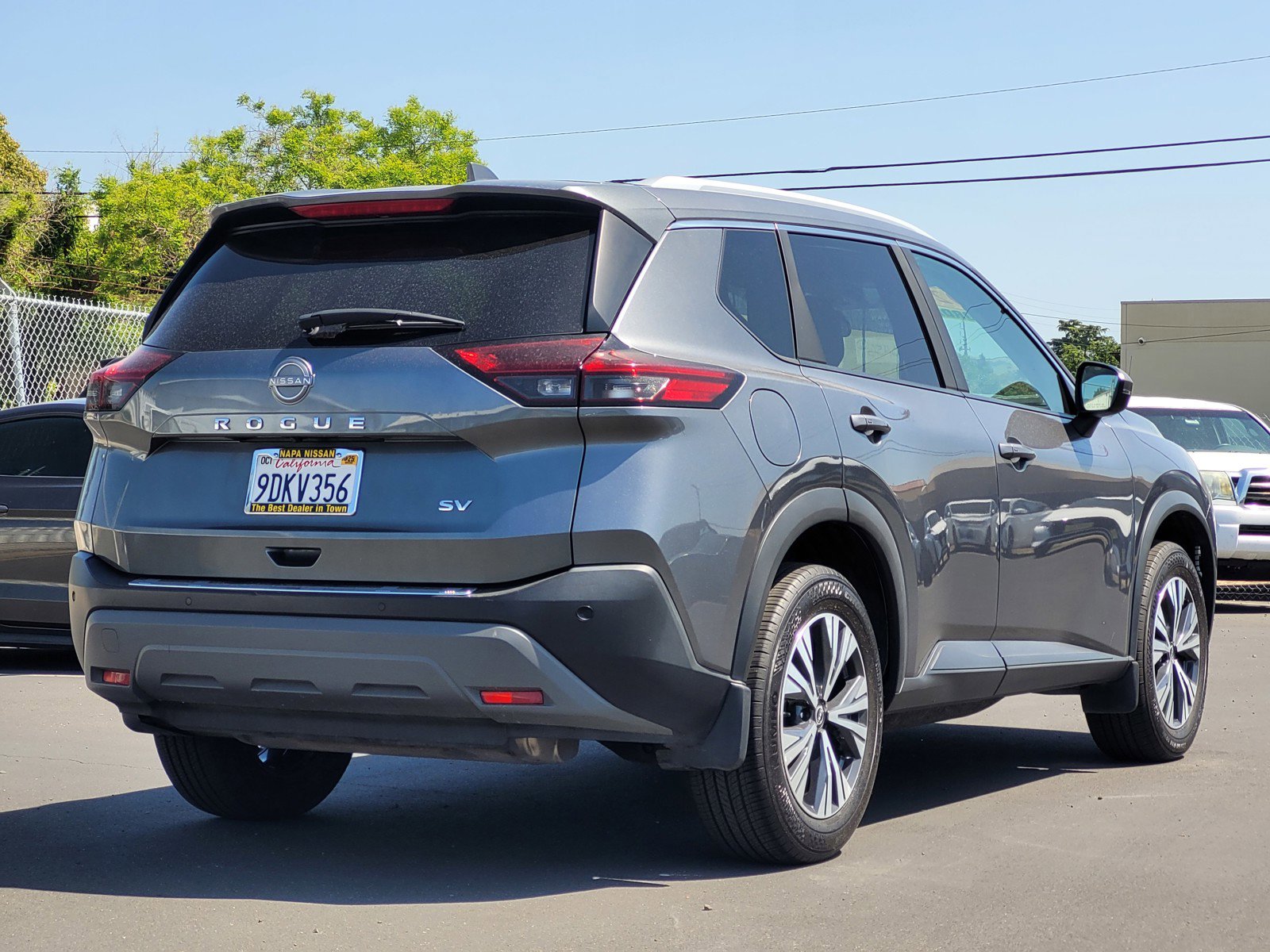 Certified 2023 Nissan Rogue SV w/ SV Premium Package image 4