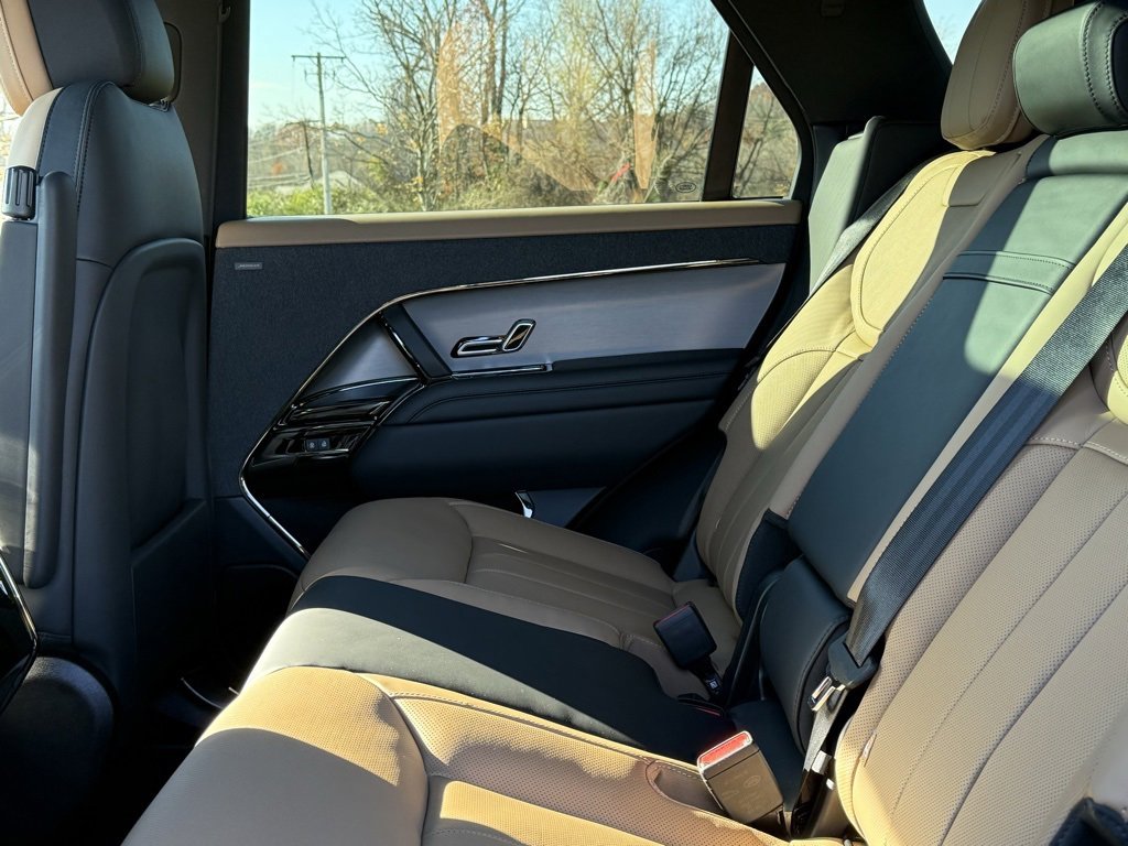 New 2025 Land Rover Range Rover Sport Dynamic SE image 29