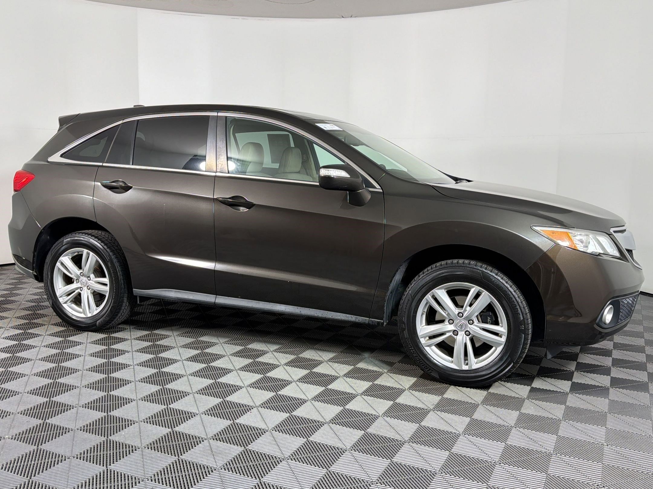 Used 2014 Acura RDX AWD w/ Technology Package image 7