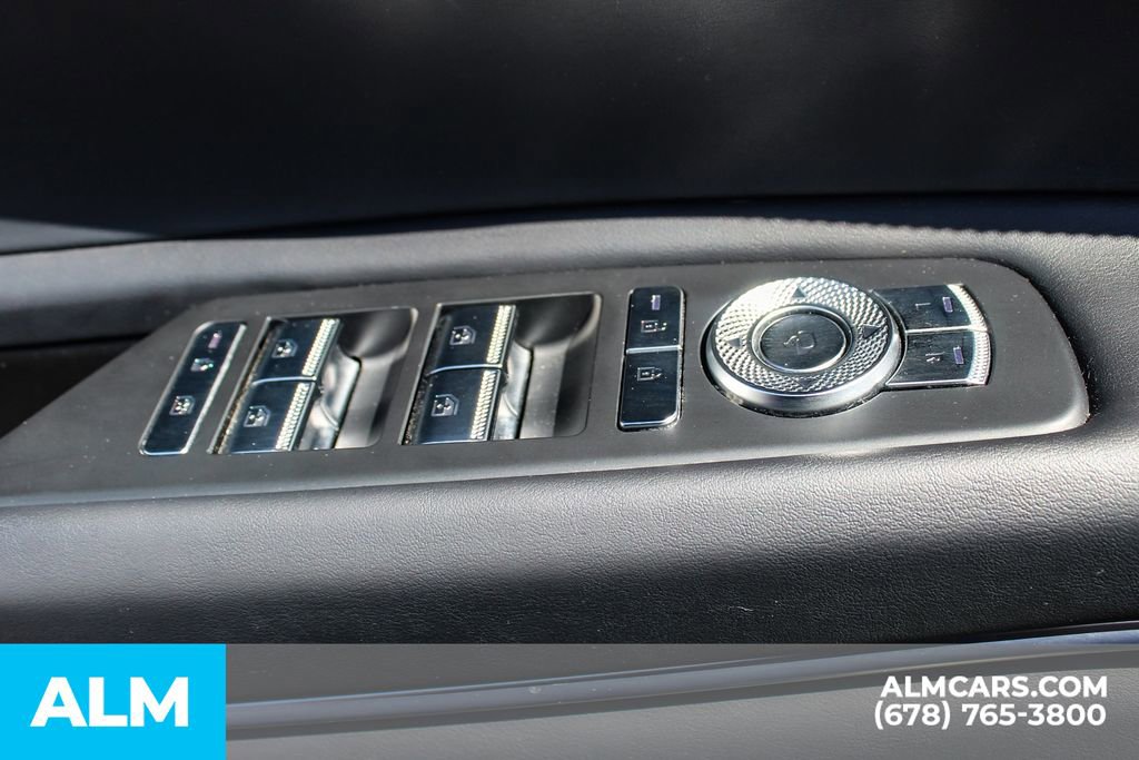 Used 2025 Genesis GV80 2.5T Standard AWD/4WD image 42