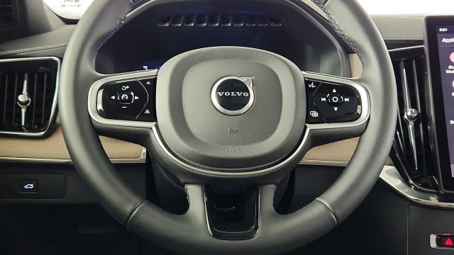 Certified 2026 Volvo XC90 B6 Plus w/ Protection Package AWD/4WD image 24