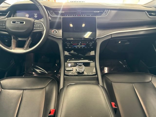 Used 2024 Jeep Grand Cherokee Limited 4xe AWD/4WD image 5